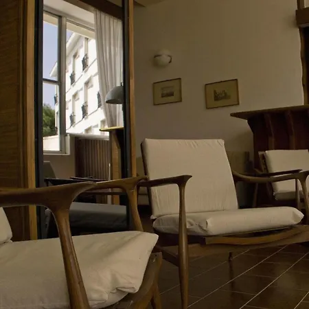 Eden Hotel 3*