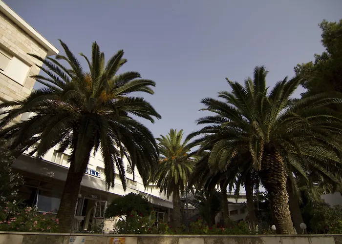 Hotel Eden 3*