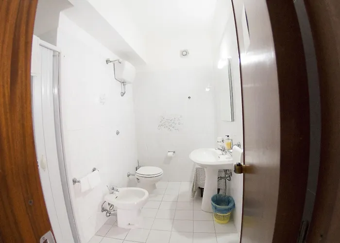 Eden Hotel 3*